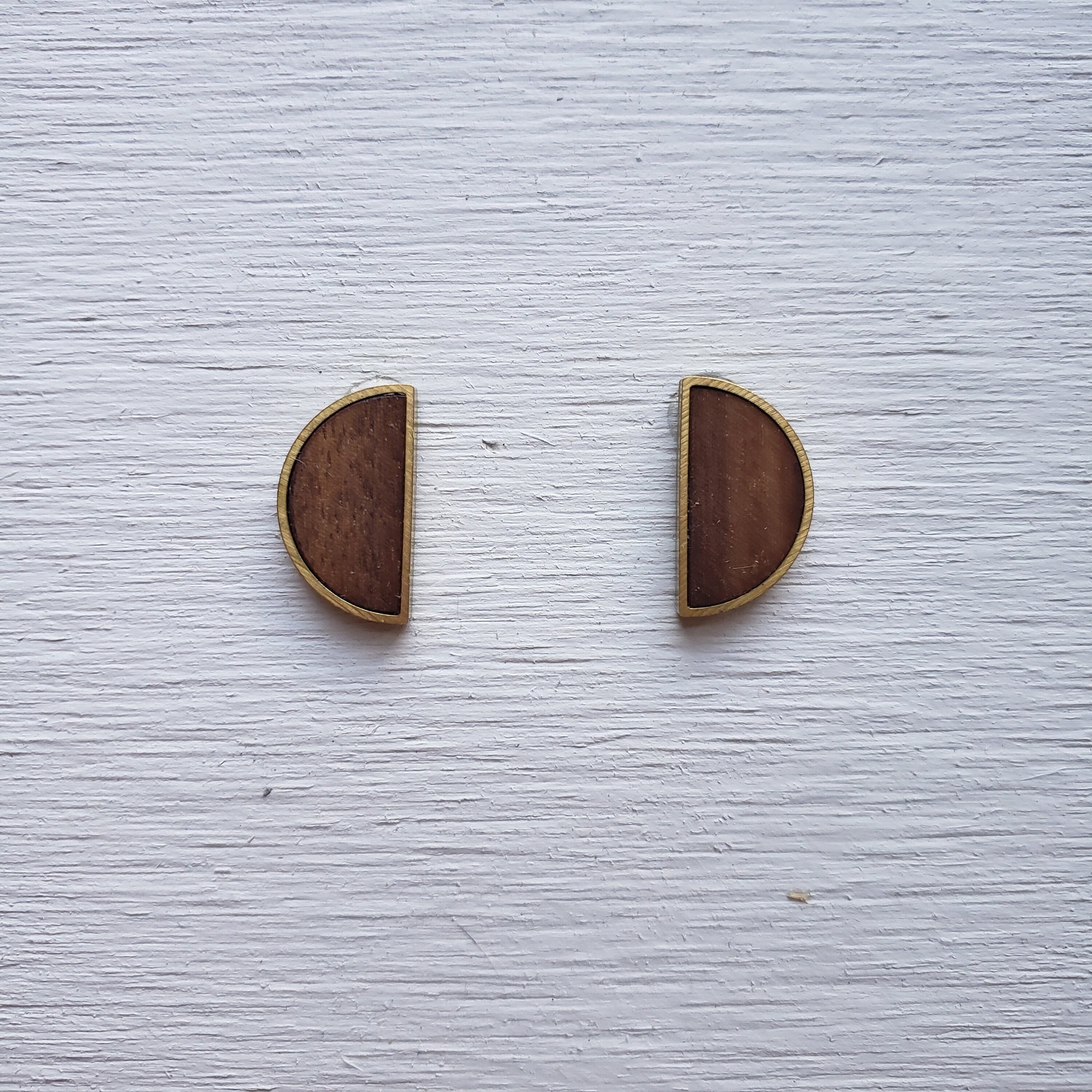 Quarter Moon Earrings - Wooden Laser Cut Earrings || Modern Geometric Jewelry